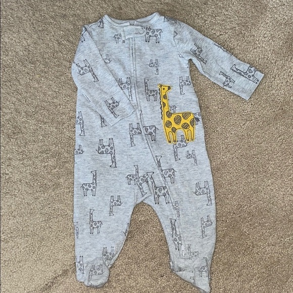 Zip Up/Button Sleep & Play Bundle | 6 MONTHS - Picture 5 of 9